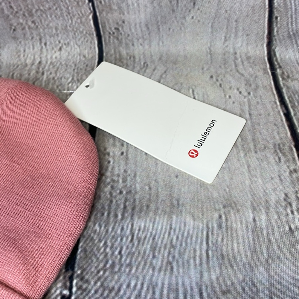 NWT Lululemon Warm Revelation Beanie
Wordmark - Pink Tide - Picture 6 of 10